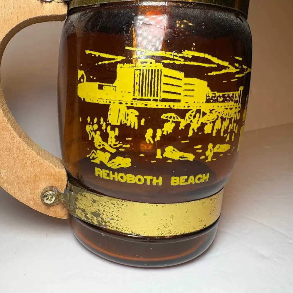 Vintage Rehoboth Beach Souvenir Brown Glass Barrel Mug Wood Handle Boardwalk